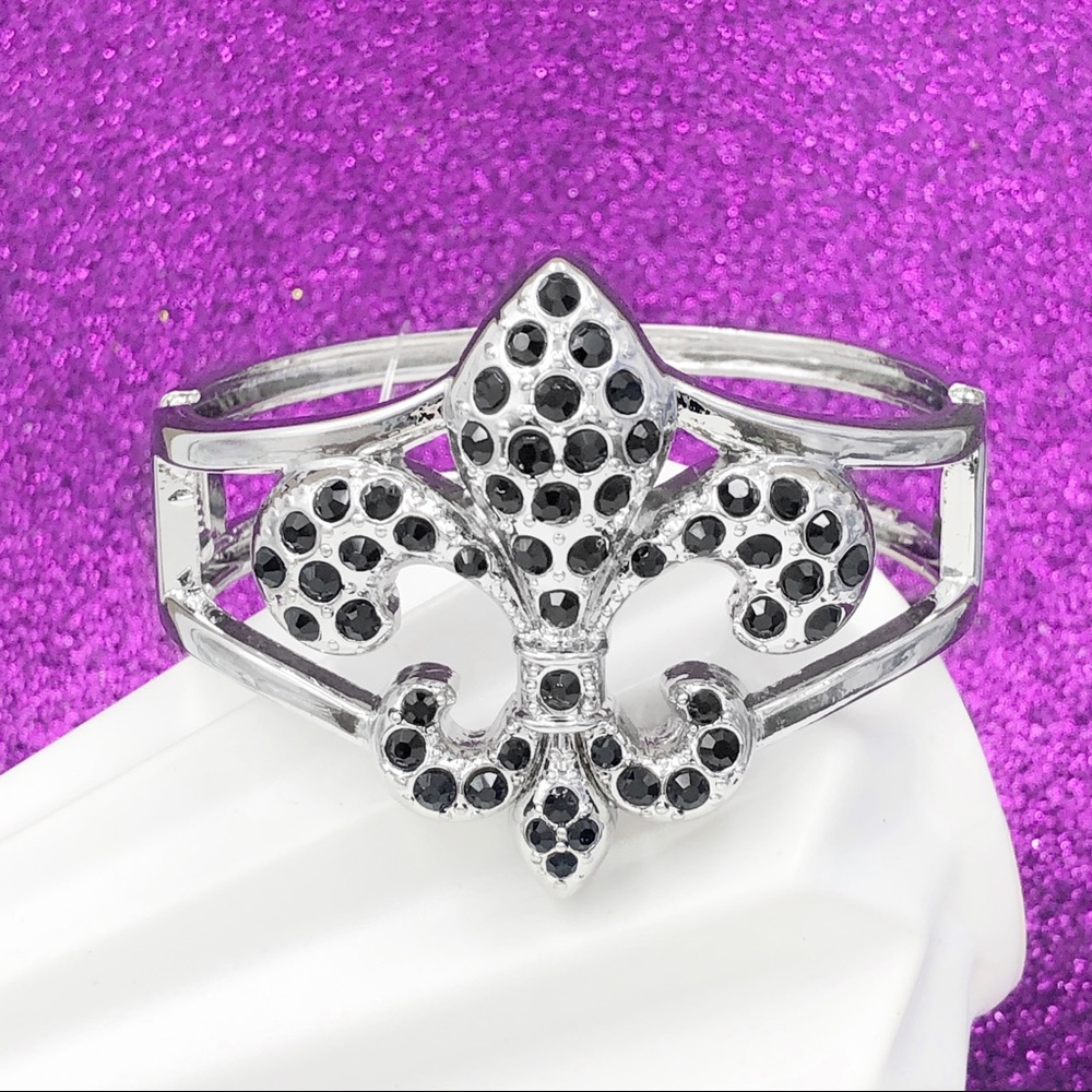 Fleur De Lis Large Rhinestone Statement Hinged Clamper Bracelet - Picture 1 of 3